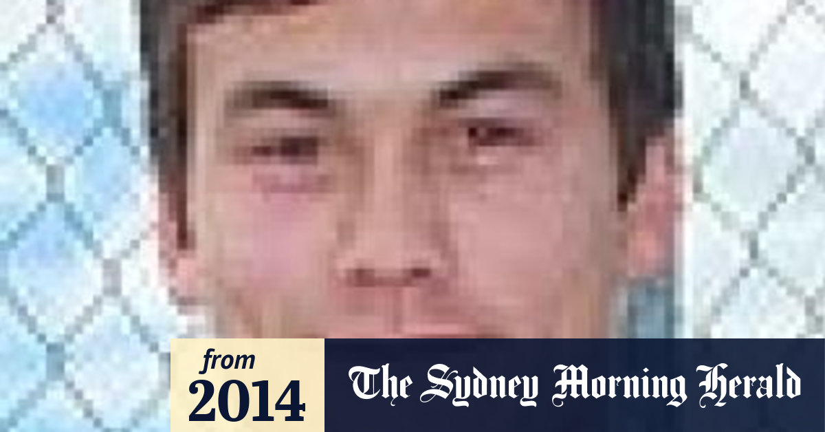 Parkour specialist Matt Quinlan's facefirst plummet into shipping